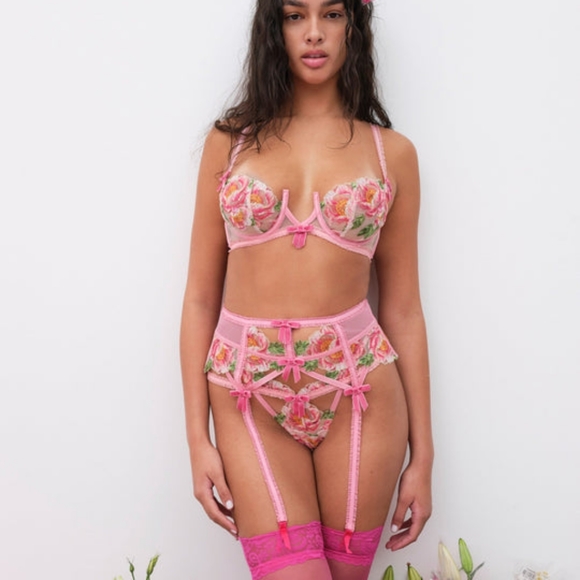 For love & lemons Needle Point Roses underwire bra - Picture 3 of 5